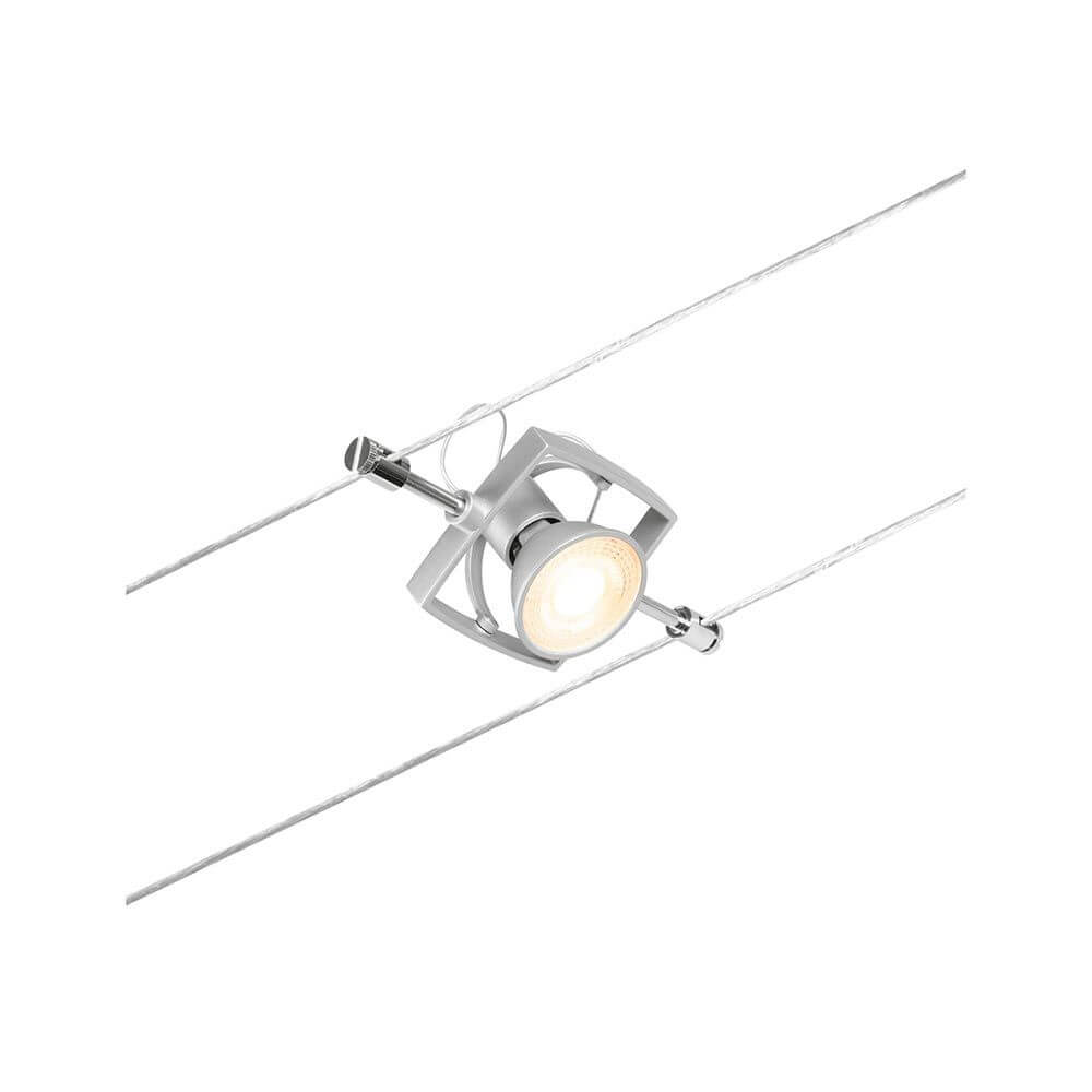 CorDuo Seilsystem Mac II Einzelspot Chrom-Matt auf einem Seil montiert, ideal für verschiedene Raumgestaltungen.
