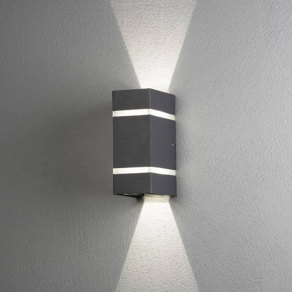 Cremona LED Außen-Wandleuchte Anthrazit mit modernem Design und sanfter Lichtabstrahlung auf einer Wand.
