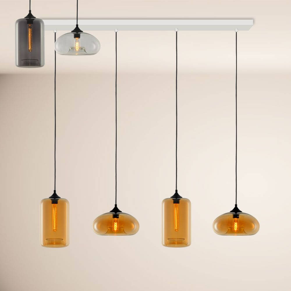 s.luce Cruet Esszimmerlampe mit 2 bis 5 pendelnden Glasleuchten in verschiedenen Farben für modernes Wohndesign