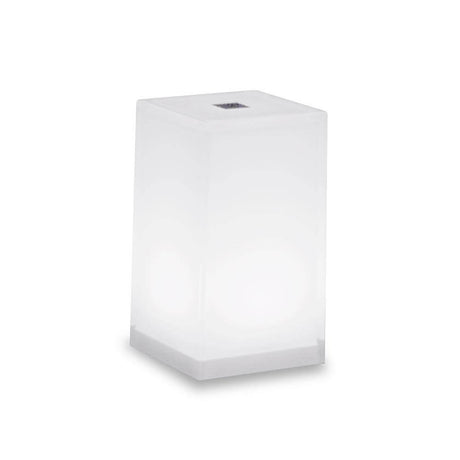 Cub USB-C accu LED-tafellamp met app-bediening in een modern, elegant design van acryl.