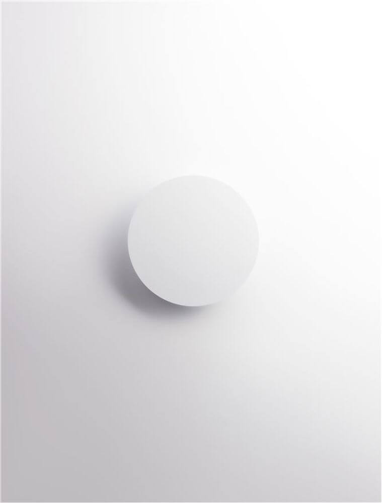 Cyrcle LED Wandleuchte Ø 30cm 3000K in modernem und minimalistischen Design an der Wand.
