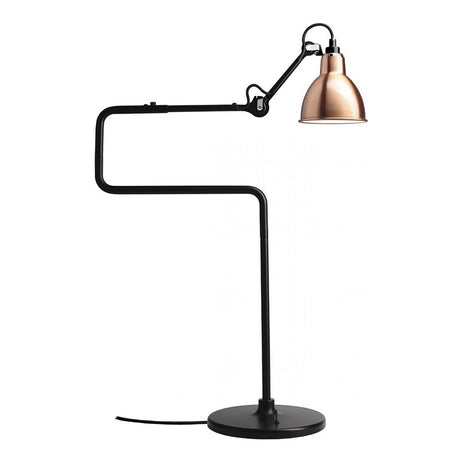DCWéditions Gras N°317 Tischlampe mit Schirm schwenkbar in modernem Design und schwarz-goldenem Finish.