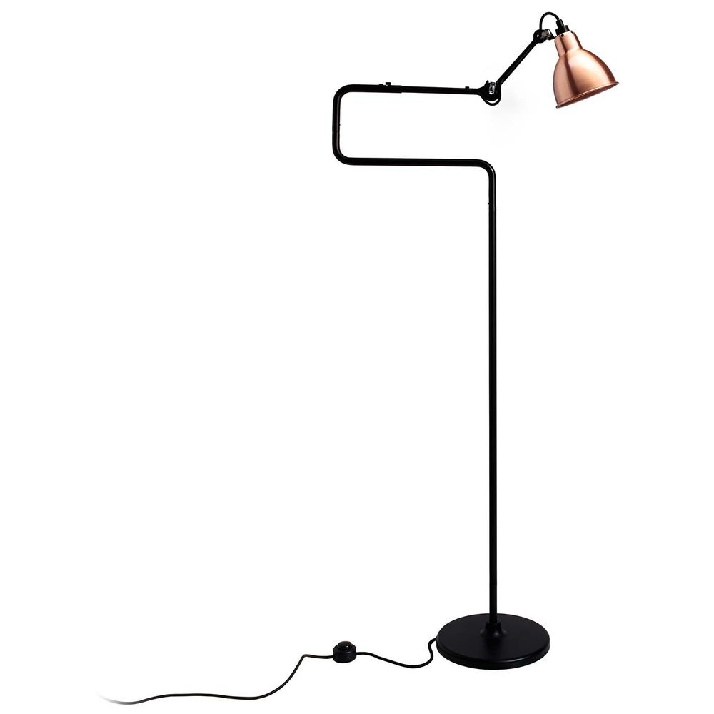 DCWéditions Gras N°411 Stehlampe mit drehbarem Kupfer-Schirm, schwarz-mattes Design, ideal für Büros.