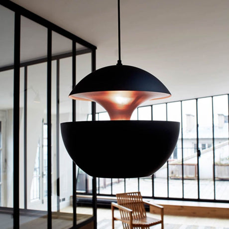 DCWéditions Here Comes The Sun Ø 35 cm LED-pendellampe i moderne rom, stilrent design og unik lysutstråling.