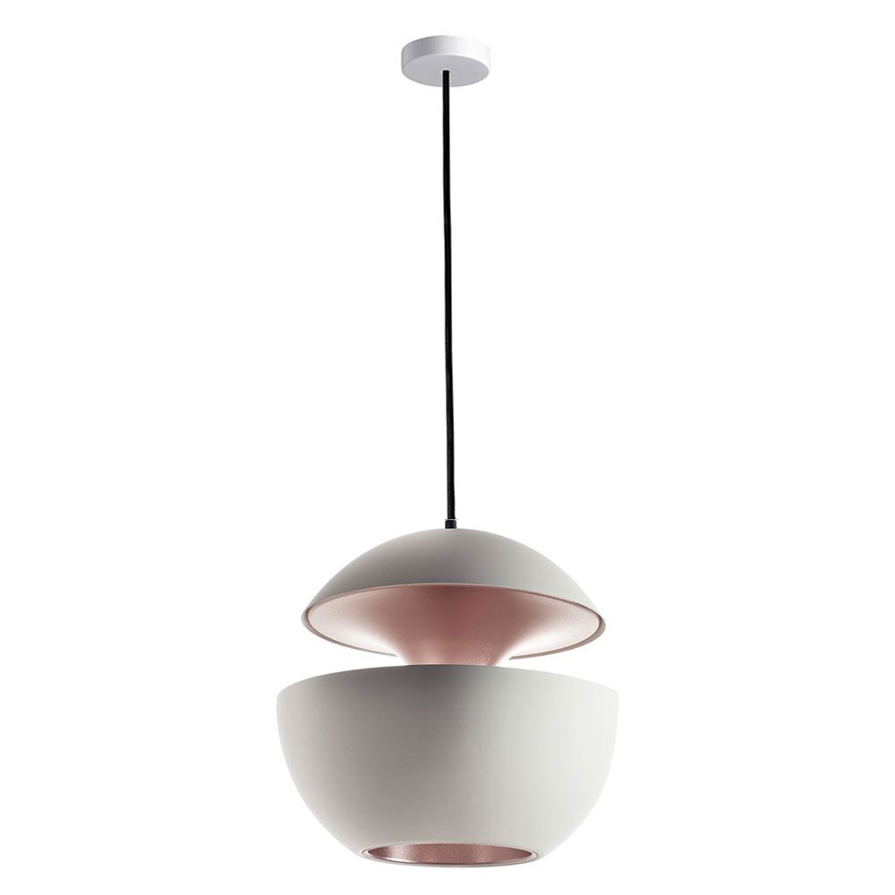 DCWéditions Here Comes The Sun Ø 45cm LED-Pendelleuchte mit einzigartigem Design und Lichtaustritt.