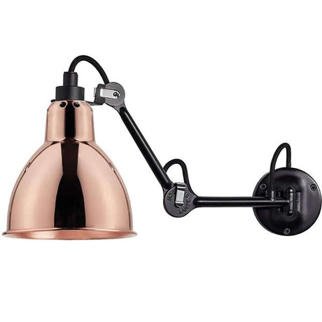 DCWéditions Gras N°204 M vegglampe i kobber og svart, elegant vegglampe for moderne interiør.