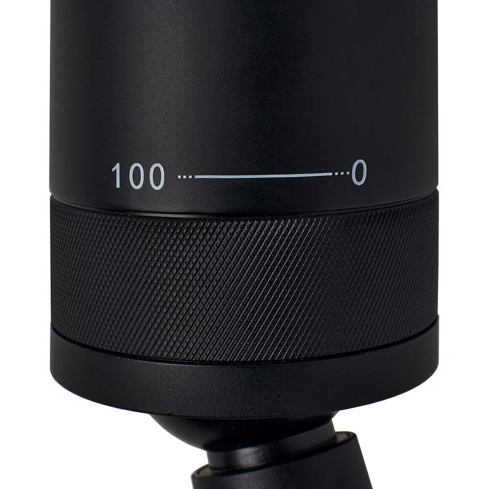 Dimmer-Einstellring der DCWéditions Vision 20/20 LED-Wandleuchte Schwarz zur Lichtanpassung.