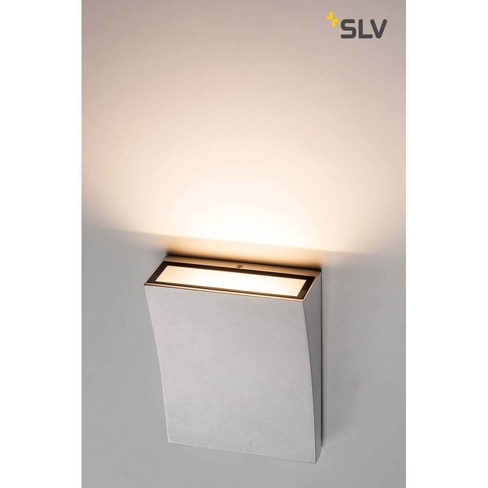 Delwa Wide LED Outdoor Wandleuchte 3000K 100° Weiß IP44 an Wand, warmweißes Licht, Aluminium, IP44.