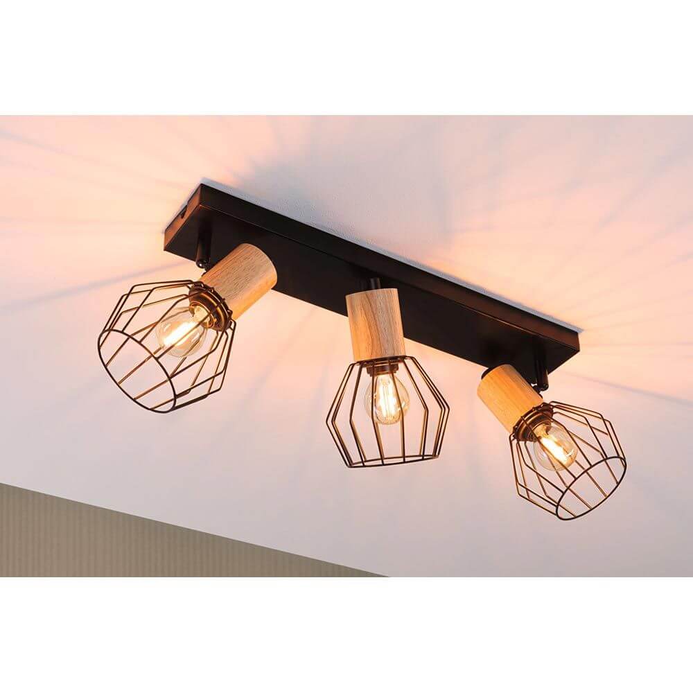 Deckenstrahler Lanka Schwarz, Holzfarben in modernem Design mit schwenkbaren Leuchten.