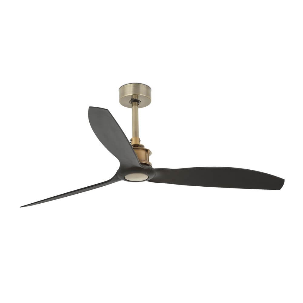 Deckenventilator Just Fan Ø 128cm, moderner Ventilator im Industriestil mit drei schwarzen Blättern.