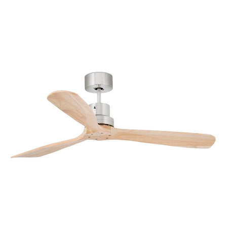Deckenventilator LANTAU Nickel-Matt, Kiefer mit drei Holzblättern und modernem Design.