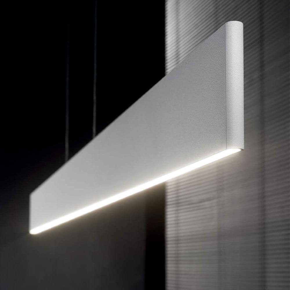 Desk LED-Pendelleuchte 2100lm Weiß - elegantes Design mit hochwertiger Verarbeitung und dimmbarem Licht.