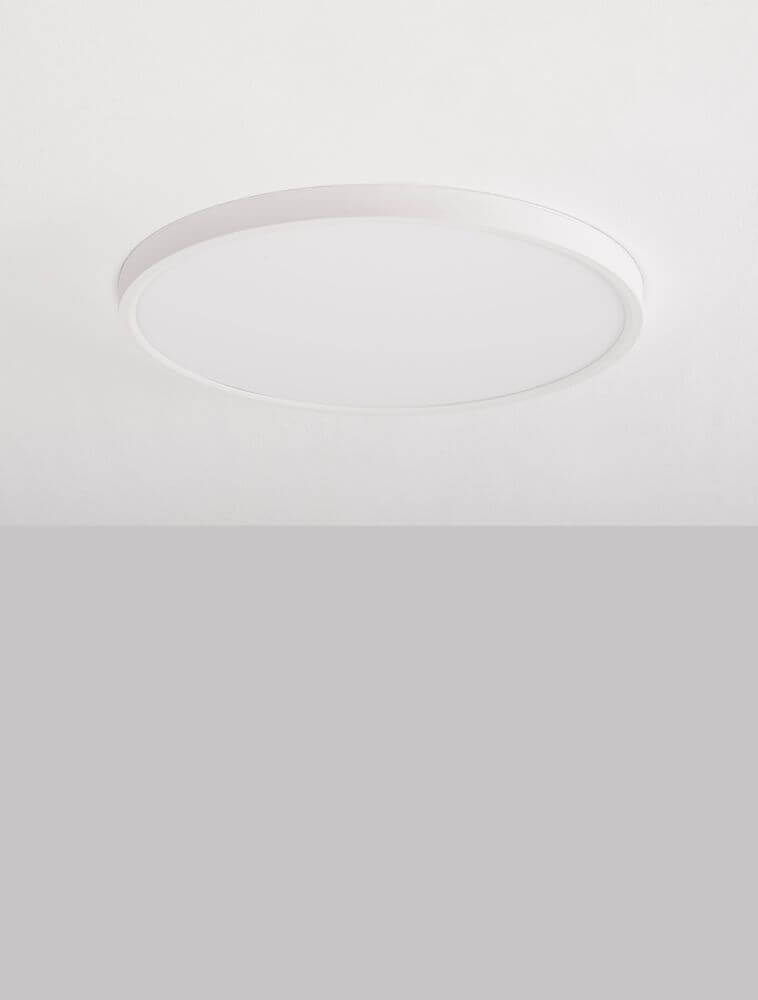 Dixie LED Deckenleuchte Ø 40cm 3000, 6500K mit flachem Design in hochwertigem Kunststoff.