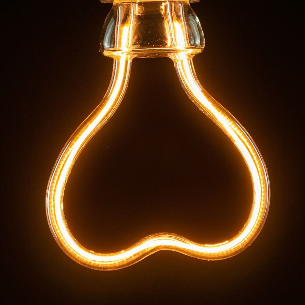 E27 LED Retro Art Line Extra Warmweiß 1900K Dimmbar mit einzigartiger Kunstform und warmem Licht.