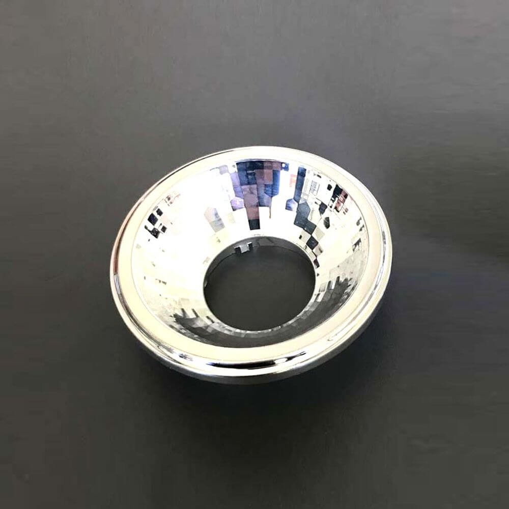 ES111 Reflektor aus glänzendem Material für GU10 Leuchtmittel, eignet sich als Adapter für LED-Beleuchtung.