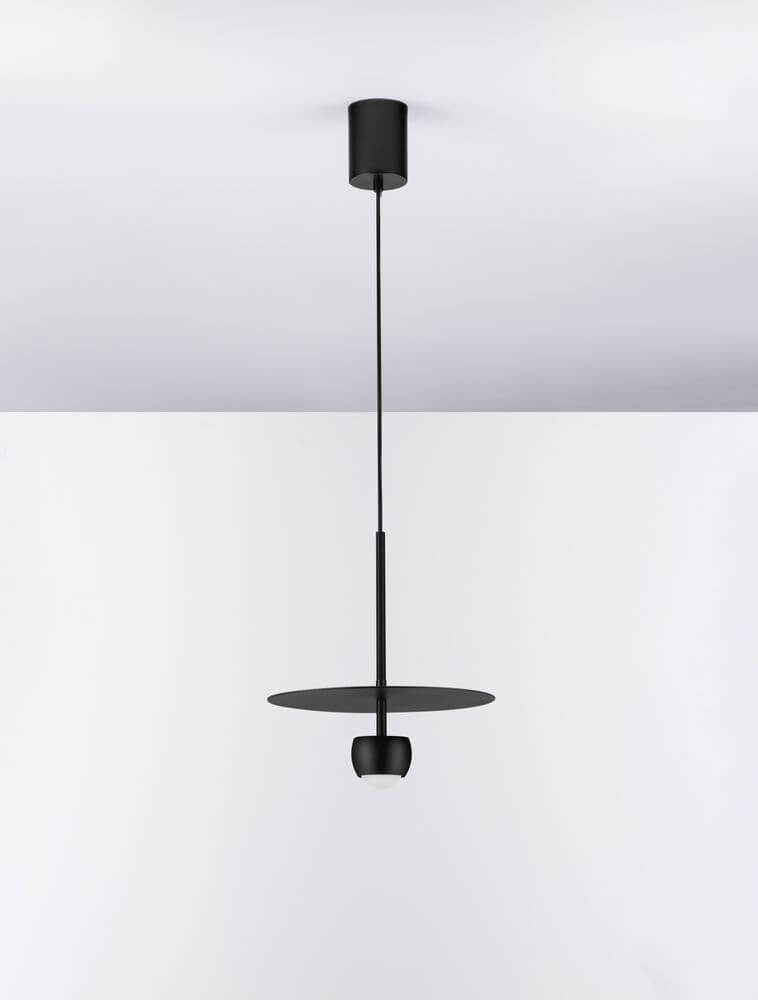 Edem LED Pendelleuchte Ø 30cm 3000K in modernem Design, ideal für Esszimmer und Wohnbereiche.