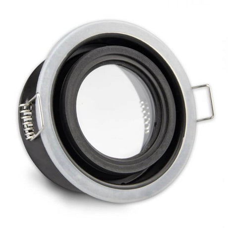 Einbaustrahler Sys-68 für GU10-Fassung mit schwarzem und silbernem Design, geeignet für 50mm Leuchtmittel.