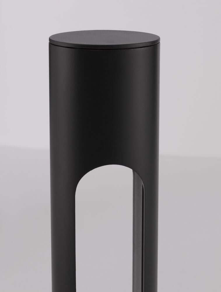Ellery LED Außensockelleuchte 3000K Schwarz IP65, elegante und praktische Außenbeleuchtung.