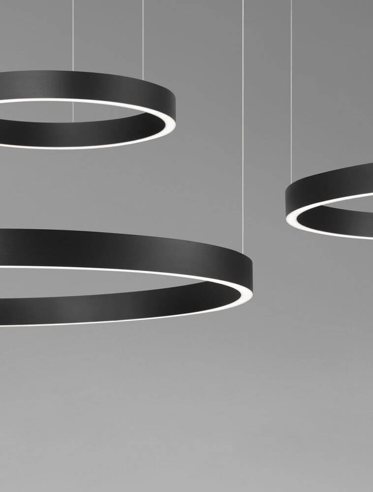 Elowen LED Pendelleuchte 3-flammig 3000K Up & Down in modernem, minimalistischem Design, schwarz.