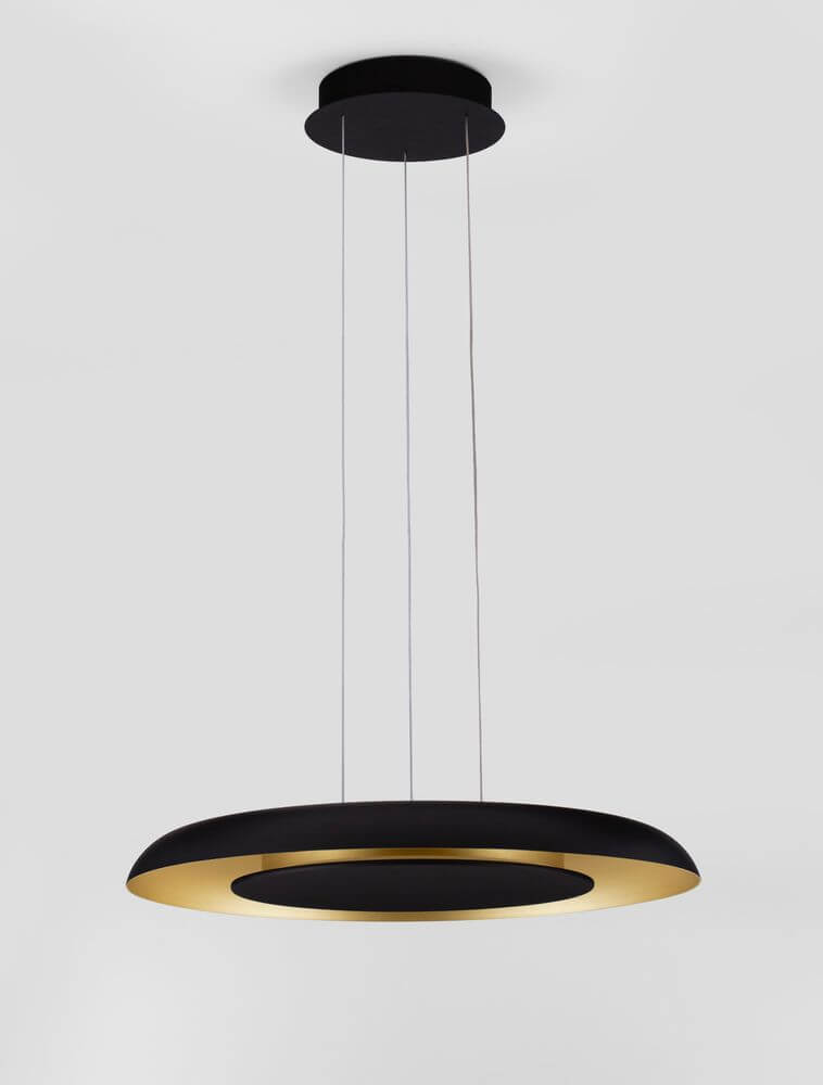 Epos Pendelleuchte Ø 60cm 2700, 4000K im minimalistischen Design mit schwarzem Aluminium und goldfarbener Akzentuierung.