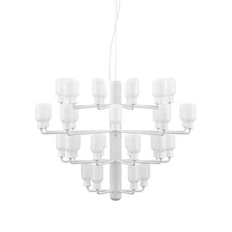 Ekskluzywna lampa wisząca Amp Ø85cm Biała o masywnej owalnej formie i delikatnych ramionach lampy.