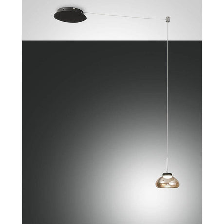 Arabella LED Glas-Pendellampe mit flexiblem Leuchtenkabel und markantem geblasenem Glas.