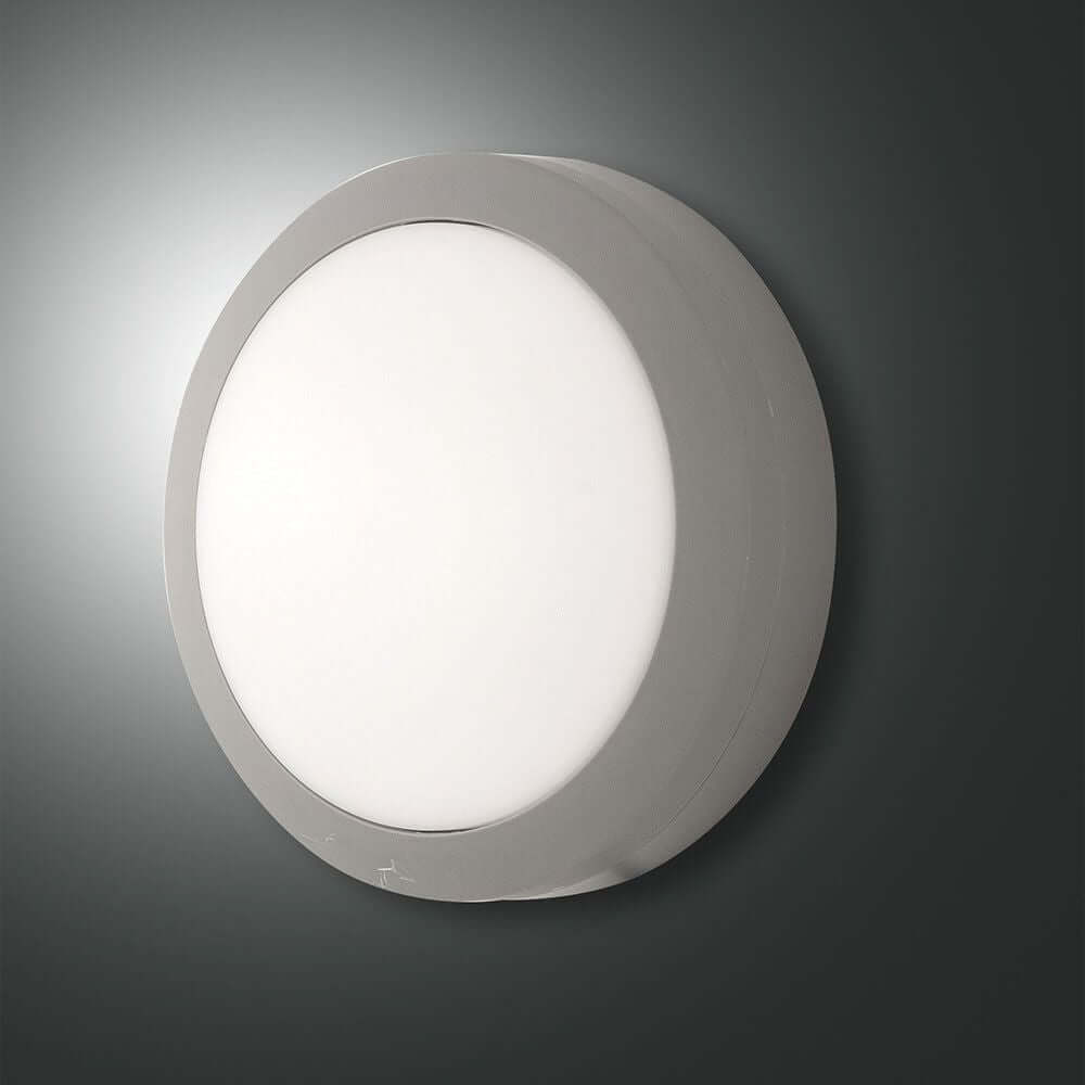 Axel LED Deckenleuchte in Grau - elegante runde Wandlampe mit grauem Gehäuse und sanftem Licht.