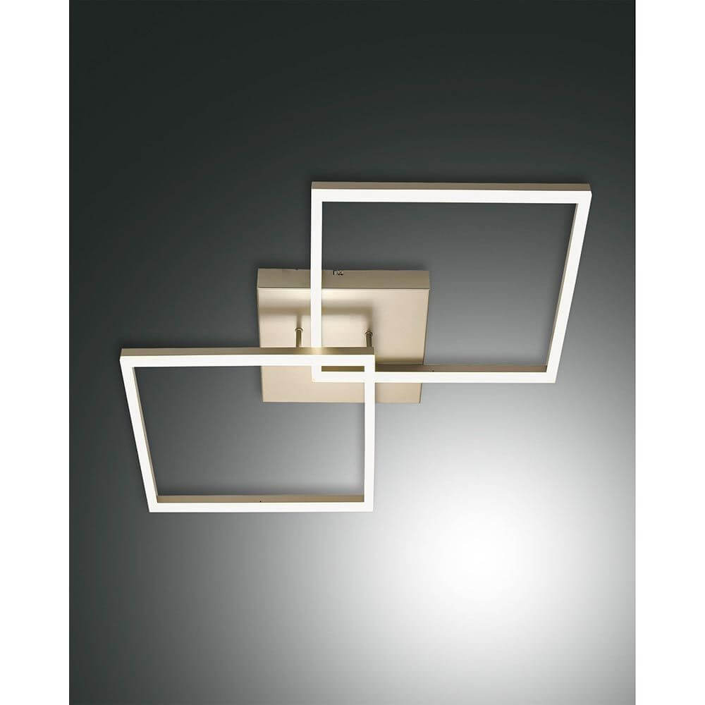 Bard LED Deckenlampe Metall in stilvollem, modernem Design mit zwei quadratischen Rahmen.