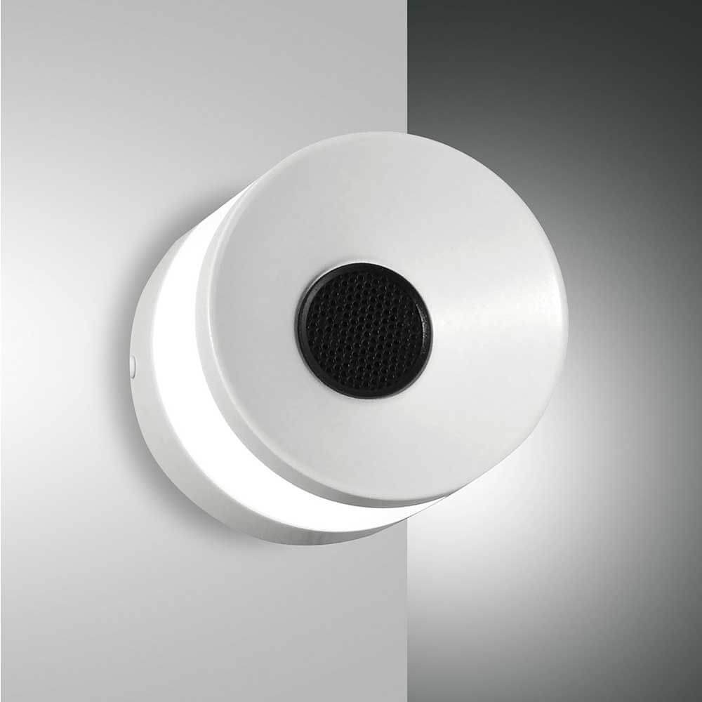 Billie LED Wandlampe Metall in modernem Design mit sanftem Licht, ideal für Wände und Akzentbeleuchtung.