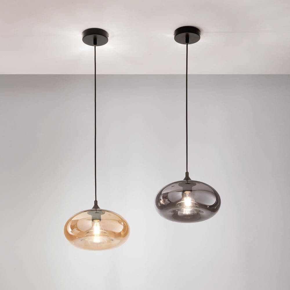 Ela Glas-Hängeleuchte in Amber und Schwarz, moderne Pendelleuchten für stilvolle Innenräume.