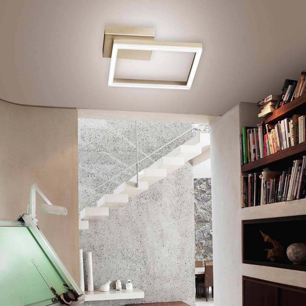 LED Deckenlampe Bard 1980lm Gold-Edelmatt in modernem Innenraum mit hellen Lichtakzenten.