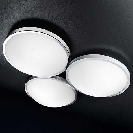 LED Deckenlampe Plaza Metall mit modernem Design und weißem Licht, ideal für Räume und Flure.