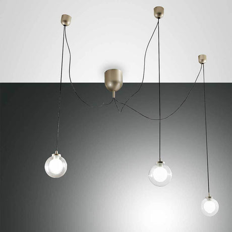 LED Pendellampe Blog aus Metall mit drei hängenden Leuchten in modernem Design.