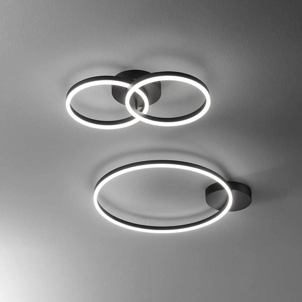 LED Wandleuchte Giotto Ø 30cm in modernem Design mit zwei runden Leuchten für stilvolle Akzente.