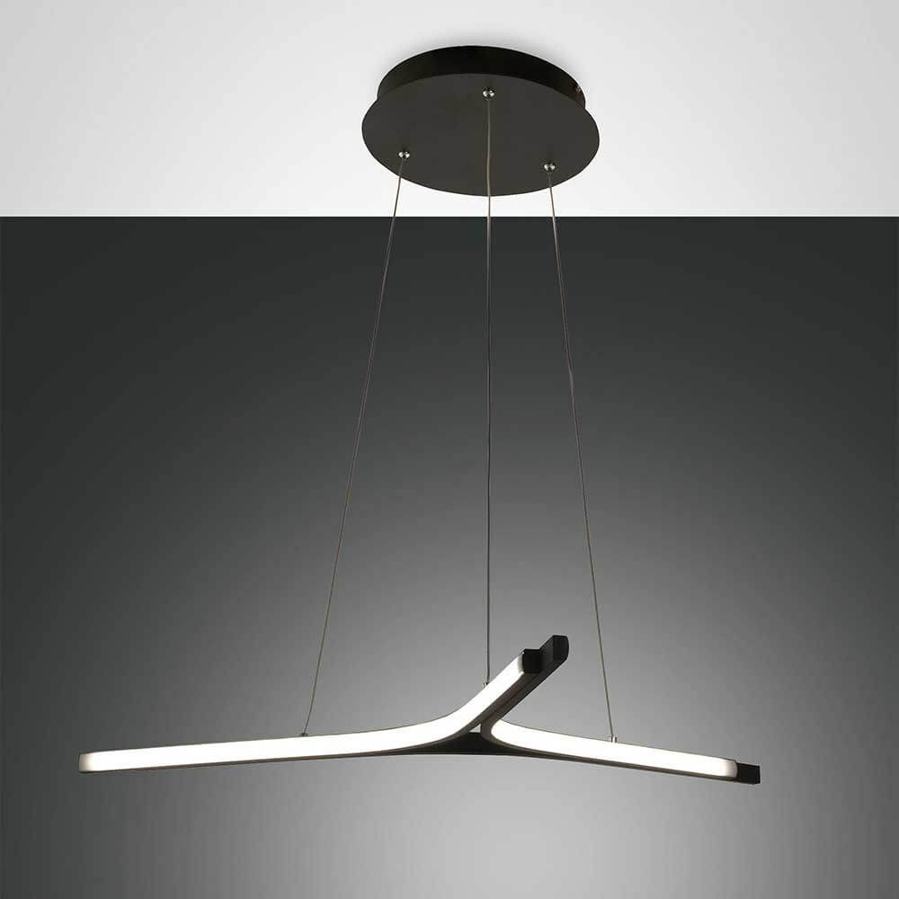 Lira LED Pendelleuchte Ø 70cm mit modernem Design und schicker Beleuchtung für stilvolle Innenräume.