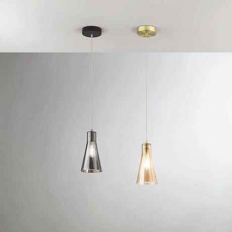 Pendelleuchte Dafne Ø 14cm in schwarz und gold, moderne Innenraumbeleuchtung für stilvolle Akzente.