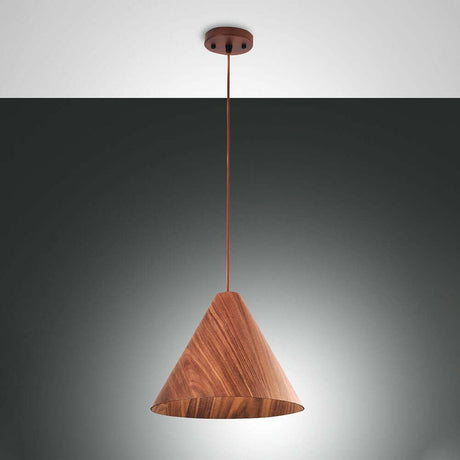 Luminaire suspendu Esino noyer au design moderne avec abat-jour en bois, idéal pour des intérieurs élégants.