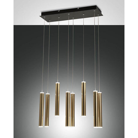 Prado LED Pendelleuchte 8-flammig im modernen Röhrenstil mit goldenen Leuchten.