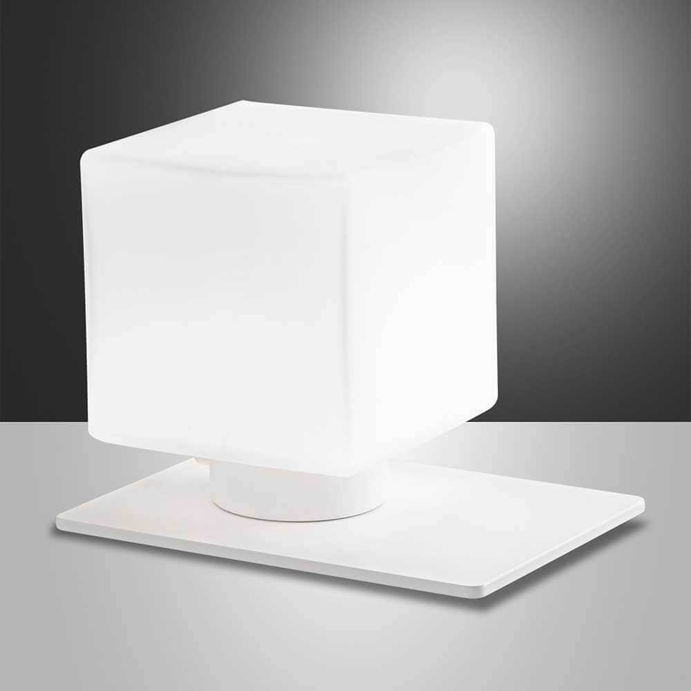 Tischlicht Zara 3000K, modernes quadratisches Tischlicht in Weiß, elegant und stilvoll für jede Einrichtung.