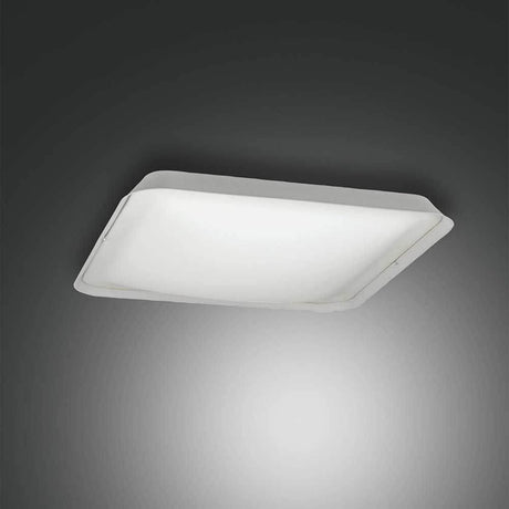 moderne LED Deckenlampe Hugo aus Metall - elegante und stilvolle Beleuchtung für jedes Zuhause.