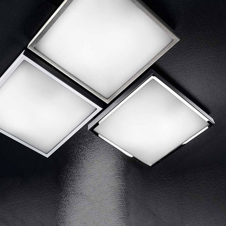 Plafonnier moderne LED Osaka au design rectangulaire, idéal pour des intérieurs élégants.