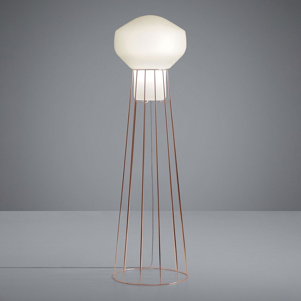 Fabbian Aérostat Stehleuchte Ø 43cm in Kupfer mit einem stilvollen, modernen Design und angenehmer Beleuchtung.