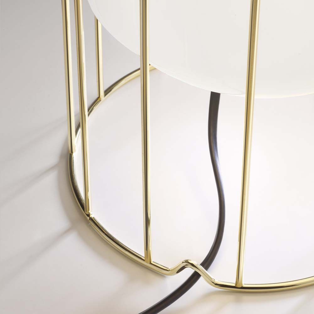 Fabbian Aérostat Tischleuchte Ø 16,7cm mit elegantem Messingrahmen und glasdiffusor.