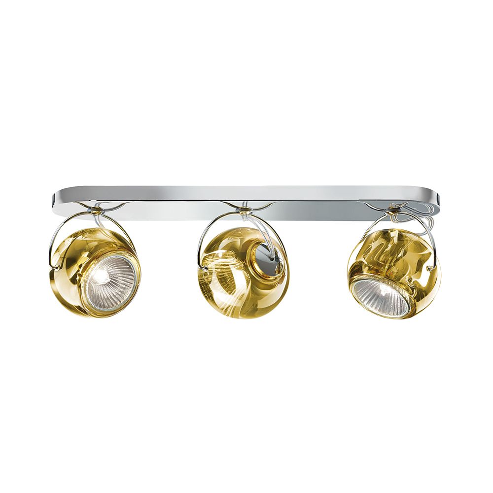 Fabbian Beluga Wand- & Deckenlampe 3-flammig mit goldenen Diffusoren und modernem Design.