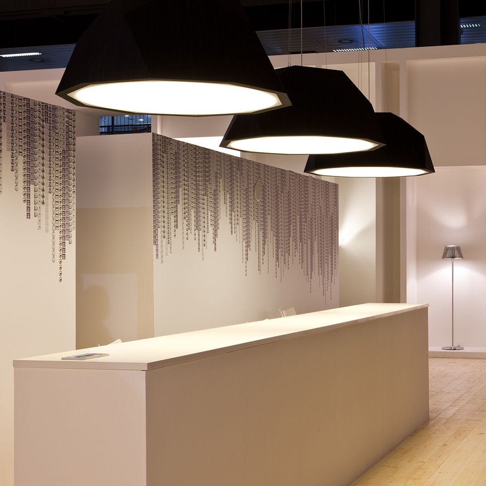 Fabbian Crio Hängeleuchte 180cm mit modernem und raffiniertem Design im Innenraum