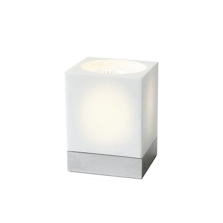 Fabbian Cubetto Tischleuchte GU10 mit elegantem, weißem Diffusor und stilvollem Stahlfuß.