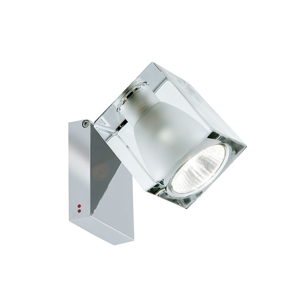 Fabbian Cubetto Wandstrahler GU10 mit transparentem Diffusor und modernem Design.