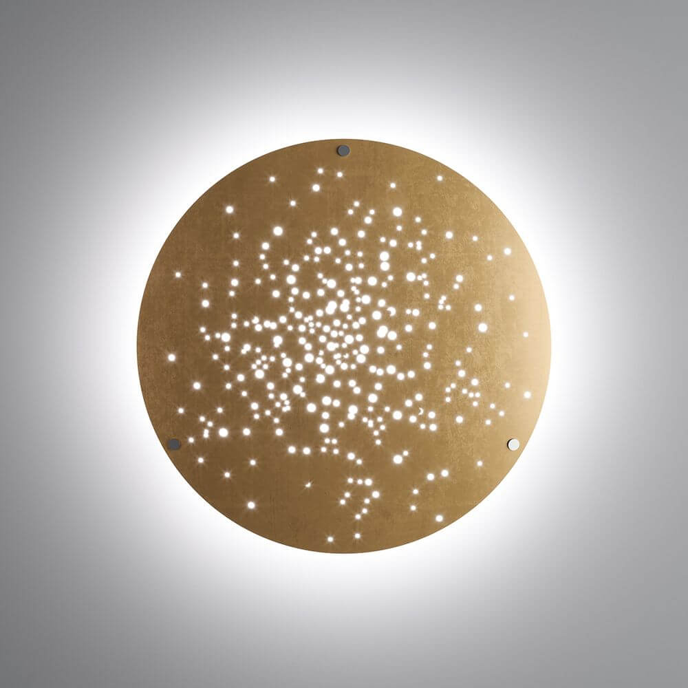 Fabbian Lens LED-Wandleuchte Ø 90cm in Gold mit spektakulären Lichtstreuungseffekten.