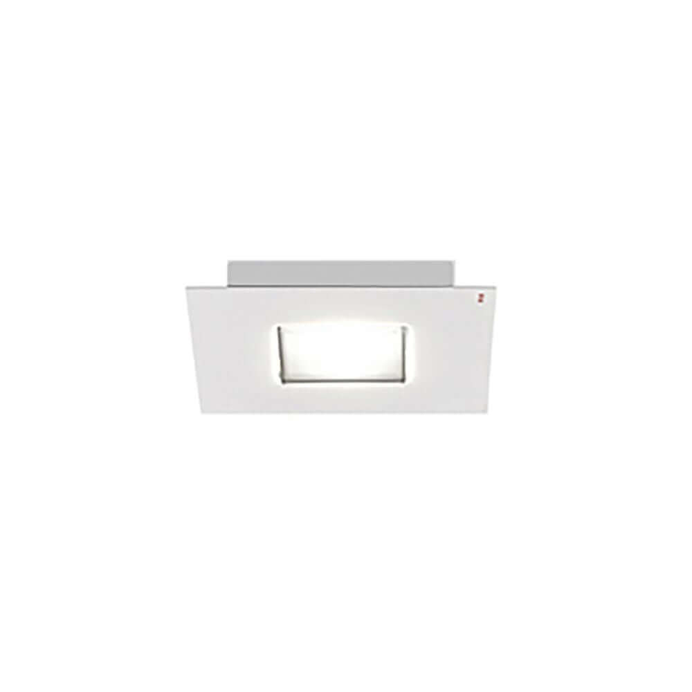 Fabbian Quarter LED-Deckenleuchte quadratisch in weißer Oberfläche, ideal für Flure oder Schlafzimmer.