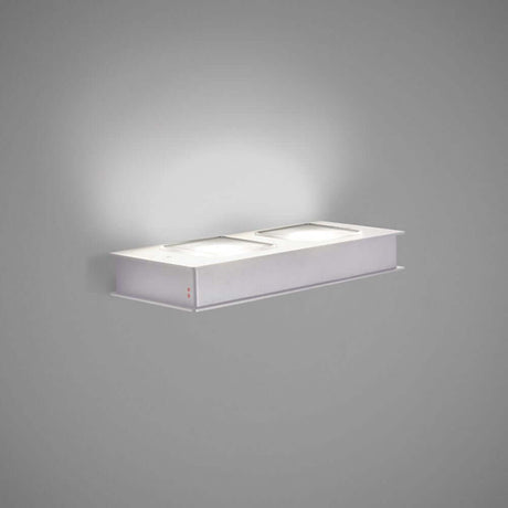 Fabbian Quarter LED-Wandleuchte rechteckig 2-flammig in Weiß für effektive Beleuchtung.